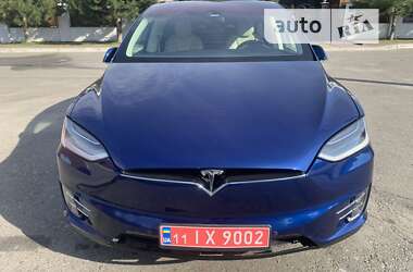 Позашляховик / Кросовер Tesla Model X 2016 в Києві