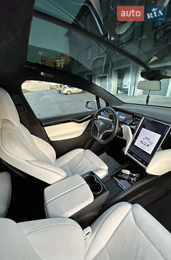 Внедорожник / Кроссовер Tesla Model X 2017 в Киеве