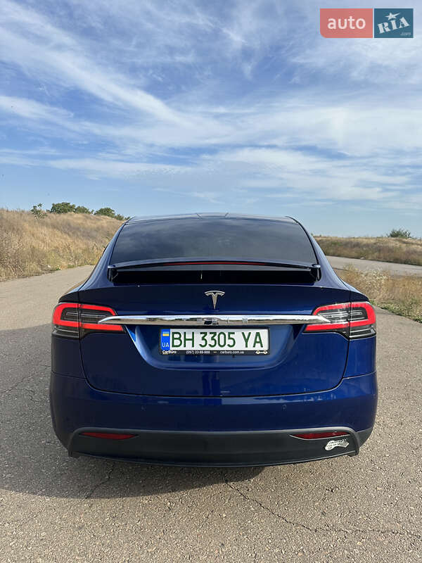 Внедорожник / Кроссовер Tesla Model X 2016 в Одессе