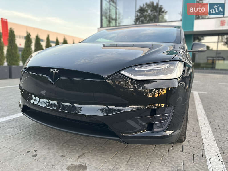 Внедорожник / Кроссовер Tesla Model X 2016 в Львове