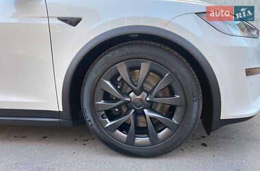 Позашляховик / Кросовер Tesla Model X 2022 в 
