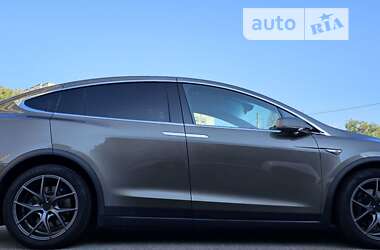 Внедорожник / Кроссовер Tesla Model X 2016 в Житомире