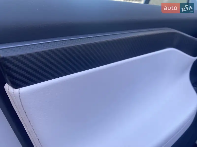 Внедорожник / Кроссовер Tesla Model X 2018 в 