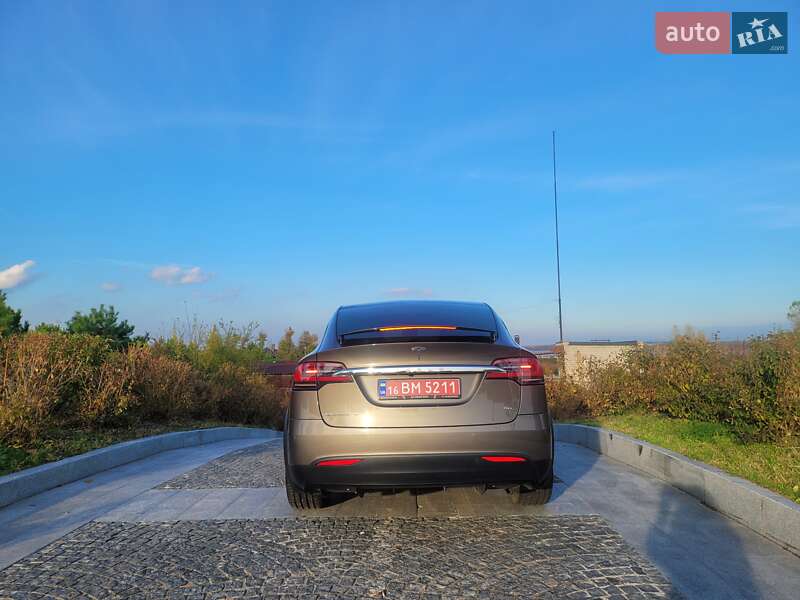 Внедорожник / Кроссовер Tesla Model X 2016 в Днепре