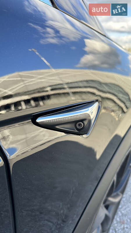 Внедорожник / Кроссовер Tesla Model X 2016 в Одессе