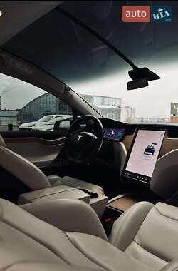 Внедорожник / Кроссовер Tesla Model X 2018 в Киеве