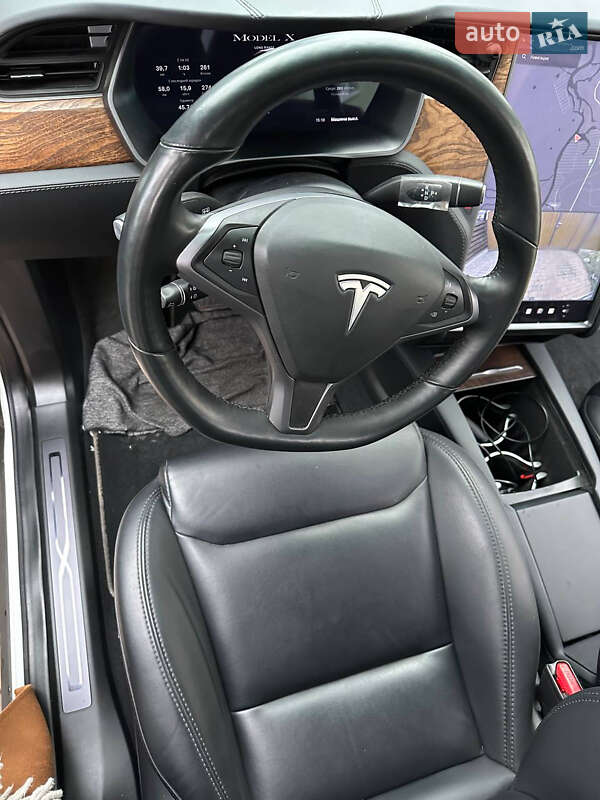 Внедорожник / Кроссовер Tesla Model X 2020 в Черкассах