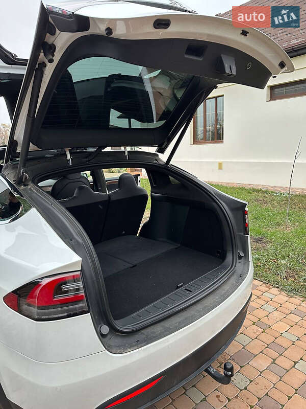 Внедорожник / Кроссовер Tesla Model X 2020 в Черкассах