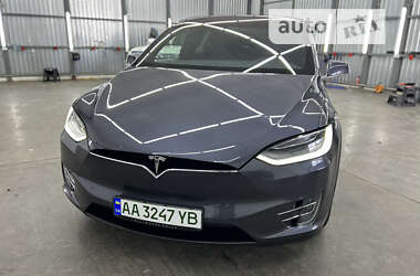 Внедорожник / Кроссовер Tesla Model X 2018 в Киеве