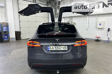 Внедорожник / Кроссовер Tesla Model X 2018 в Киеве