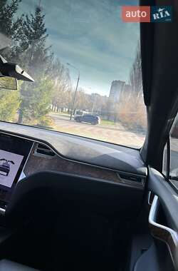 Внедорожник / Кроссовер Tesla Model X 2017 в Запорожье
