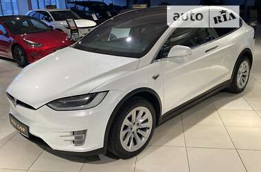 Позашляховик / Кросовер Tesla Model X 2016 в Києві