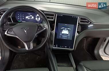 Внедорожник / Кроссовер Tesla Model X 2018 в 