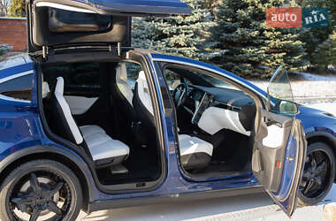 Внедорожник / Кроссовер Tesla Model X 2017 в Днепре