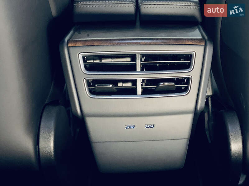 Позашляховик / Кросовер Tesla Model X 2020 в Києві