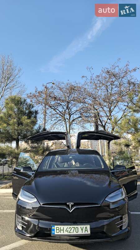 Внедорожник / Кроссовер Tesla Model X 2020 в Одессе