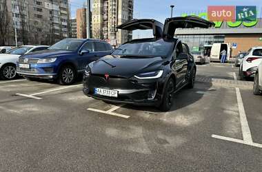 Tesla Model X 2017