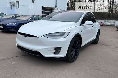 Tesla Model X 2020