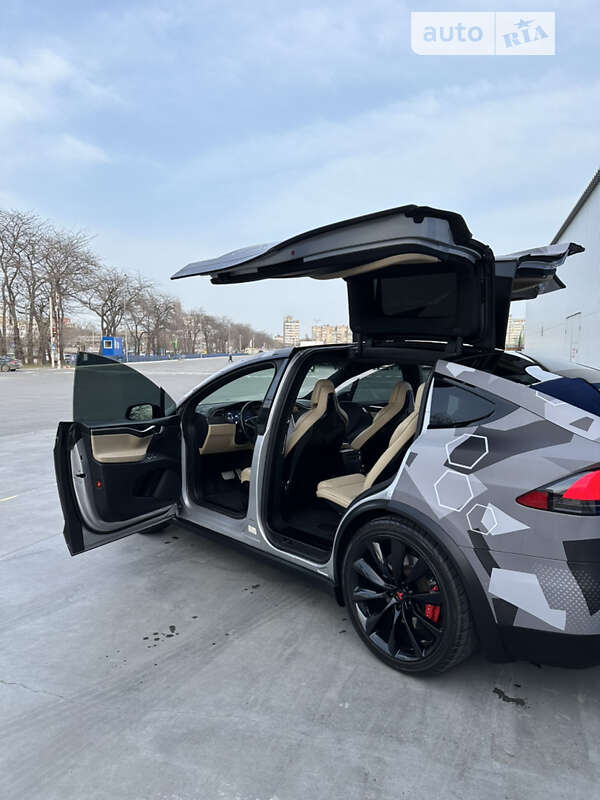 Внедорожник / Кроссовер Tesla Model X 2016 в Одессе