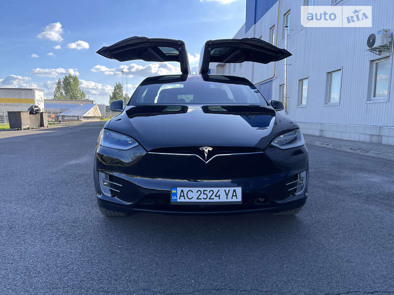 Внедорожник / Кроссовер Tesla Model X 2017 в Луцке фото 12 Внедорожник / Кроссовер Tesla Model X 2017 в Луцке