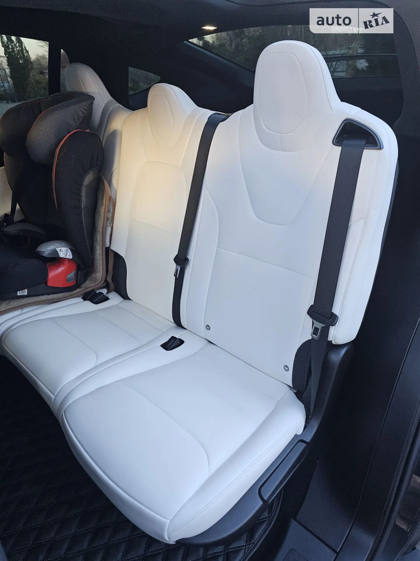 2018 Tesla Model X - мініатюра 14