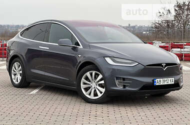 Tesla Model X 2017