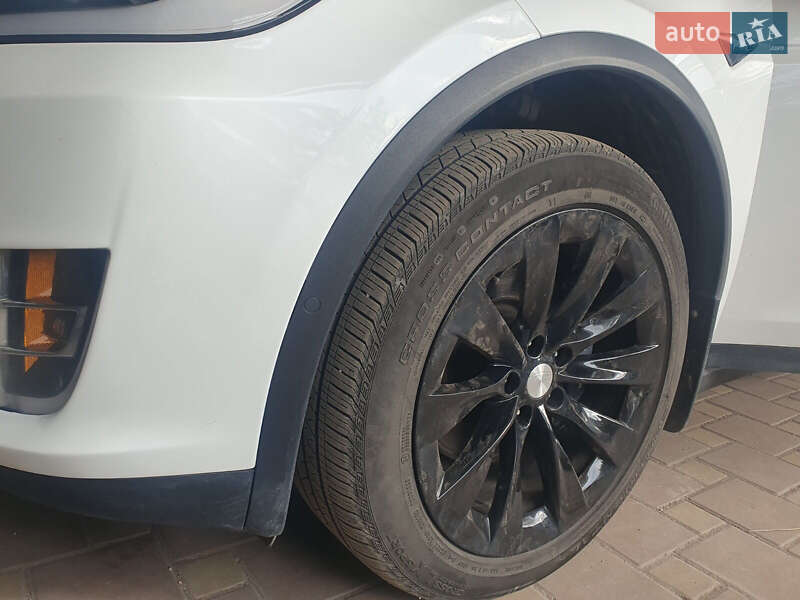 Внедорожник / Кроссовер Tesla Model X 2019 в Запорожье фото 7 Внедорожник / Кроссовер Tesla Model X 2019 в Запорожье