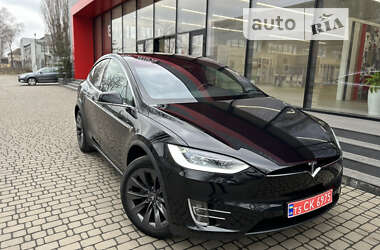 Внедорожник / Кроссовер Tesla Model X 2018 в Киеве