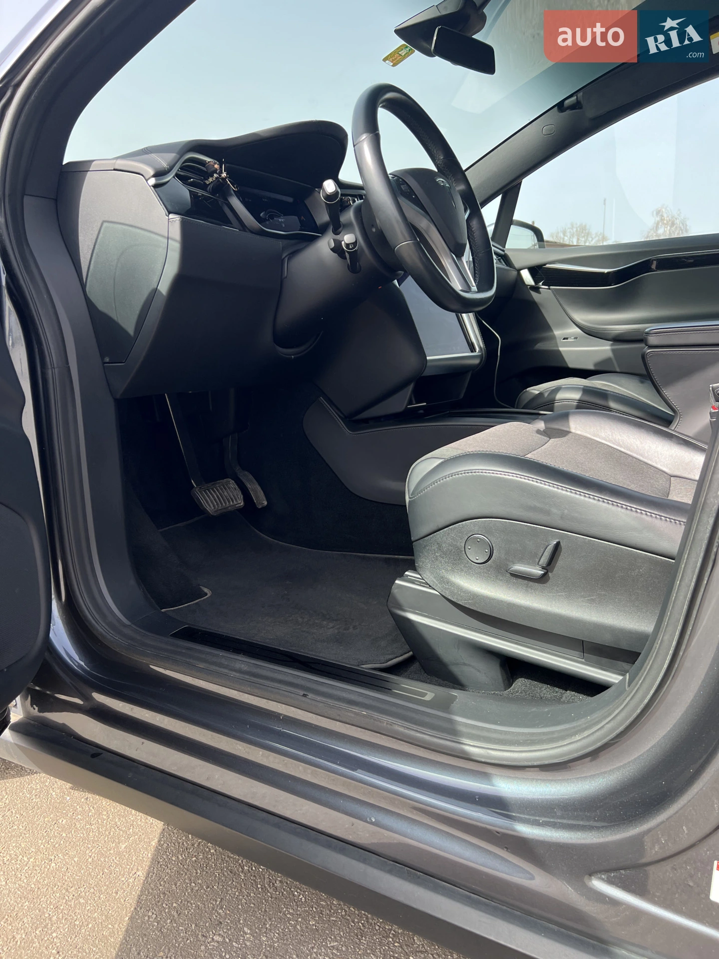 2018 Tesla Model X - мініатюра 15