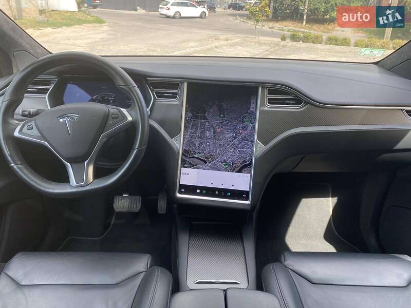 Внедорожник / Кроссовер Tesla Model X 2017 в Киеве