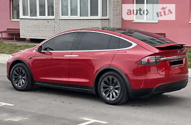 Внедорожник / Кроссовер Tesla Model X 2019 в Киеве