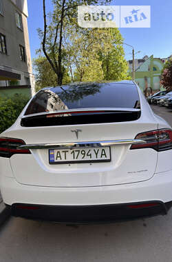 Внедорожник / Кроссовер Tesla Model X 2019 в Ивано-Франковске