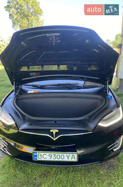 Внедорожник / Кроссовер Tesla Model X 2017 в Жовкве фото 11 Внедорожник / Кроссовер Tesla Model X 2017 в Жовкве