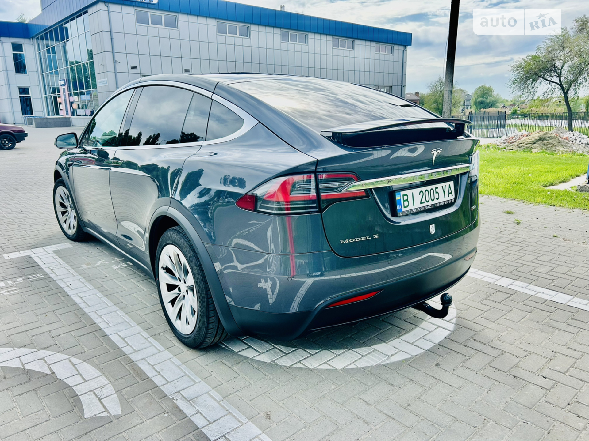 2017 Tesla Model X - мініатюра 19