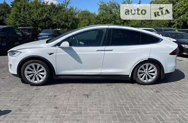 Tesla Model X 2018