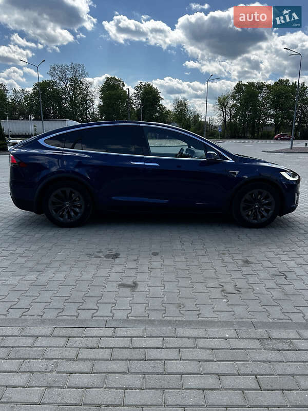 Внедорожник / Кроссовер Tesla Model X 2018 в Житомире