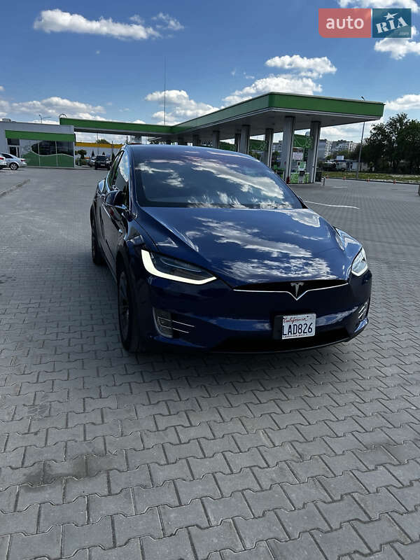 Внедорожник / Кроссовер Tesla Model X 2018 в Житомире