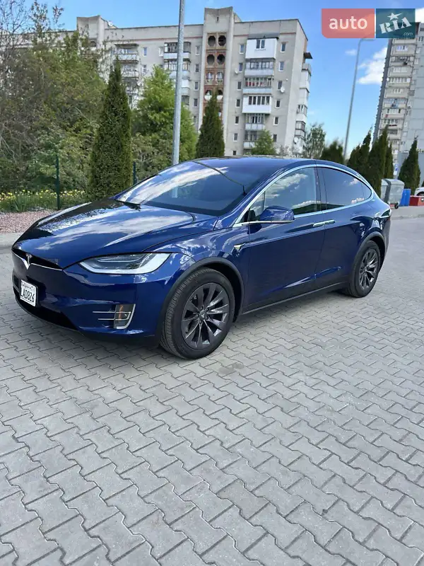 Tesla Model X