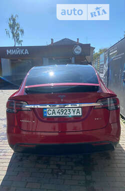 Позашляховик / Кросовер Tesla Model X 2018 в Черкасах