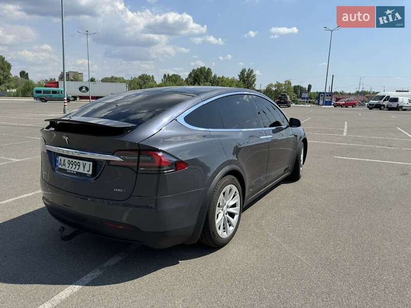 Позашляховик / Кросовер Tesla Model X 2017 в Києві