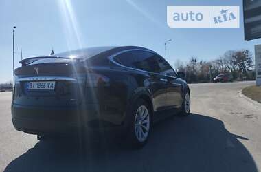 Внедорожник / Кроссовер Tesla Model X 2016 в Полтаве