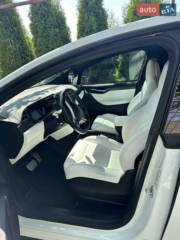 Внедорожник / Кроссовер Tesla Model X 2018 в Киеве фото 6 Внедорожник / Кроссовер Tesla Model X 2018 в Киеве