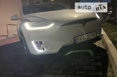 Позашляховик / Кросовер Tesla Model X 2020 в Хмельницькому