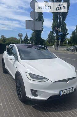 Tesla Model X 2017