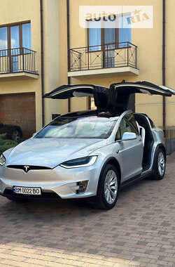 Внедорожник / Кроссовер Tesla Model X 2017 в Киеве