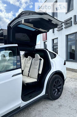 Позашляховик / Кросовер Tesla Model X 2023 в Вінниці