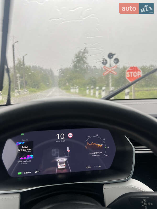 Внедорожник / Кроссовер Tesla Model X 2017 в Житомире