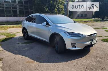 Позашляховик / Кросовер Tesla Model X 2018 в Кам'янському