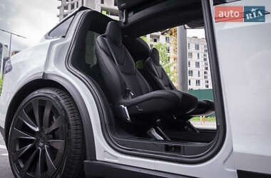 Позашляховик / Кросовер Tesla Model X 2022 в 