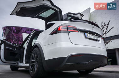 Позашляховик / Кросовер Tesla Model X 2022 в 
